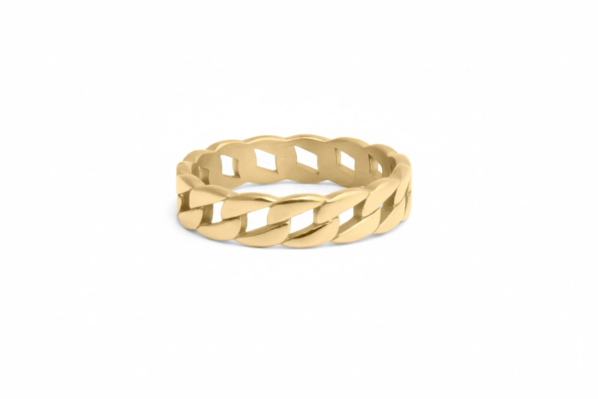 Coliseum Curb Chain Stacking Ring - Gold