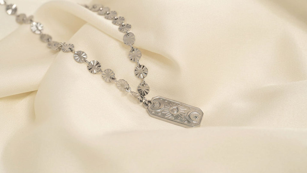 The Mayfair Pendant Necklace