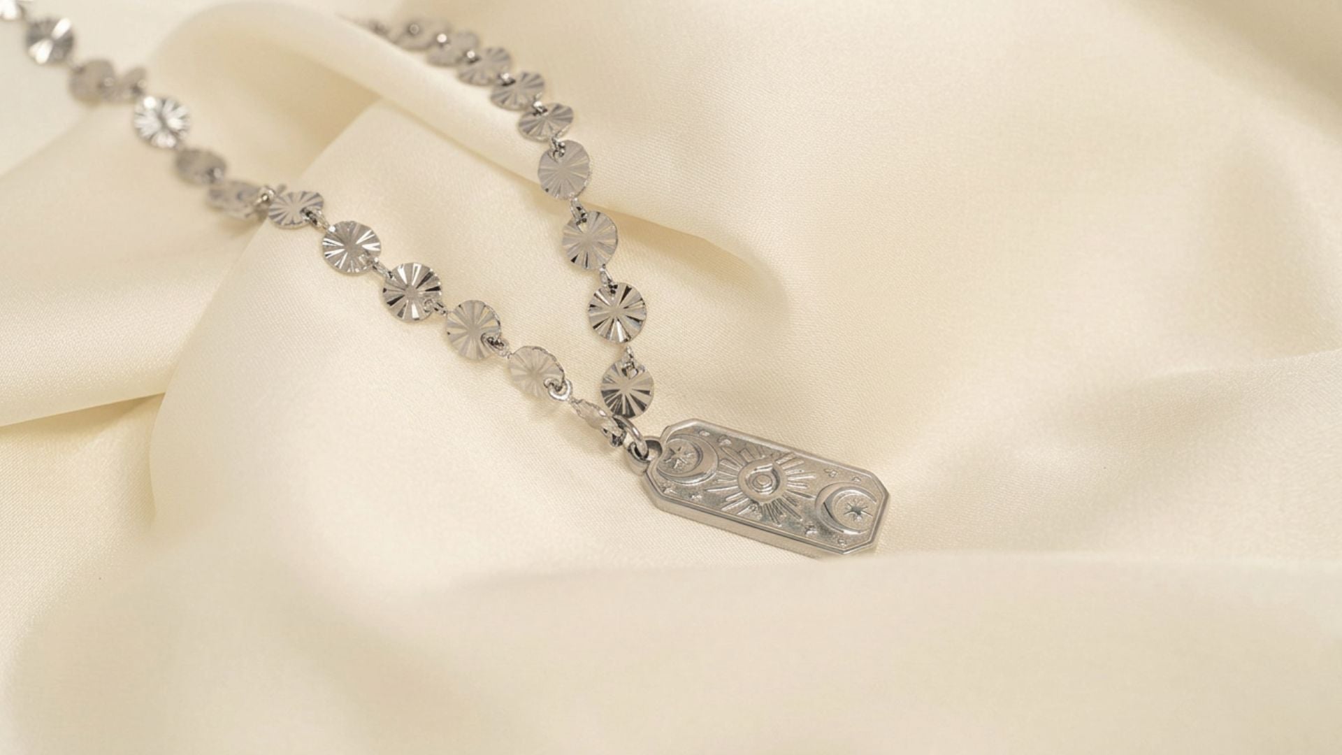 The Mayfair Pendant Necklace