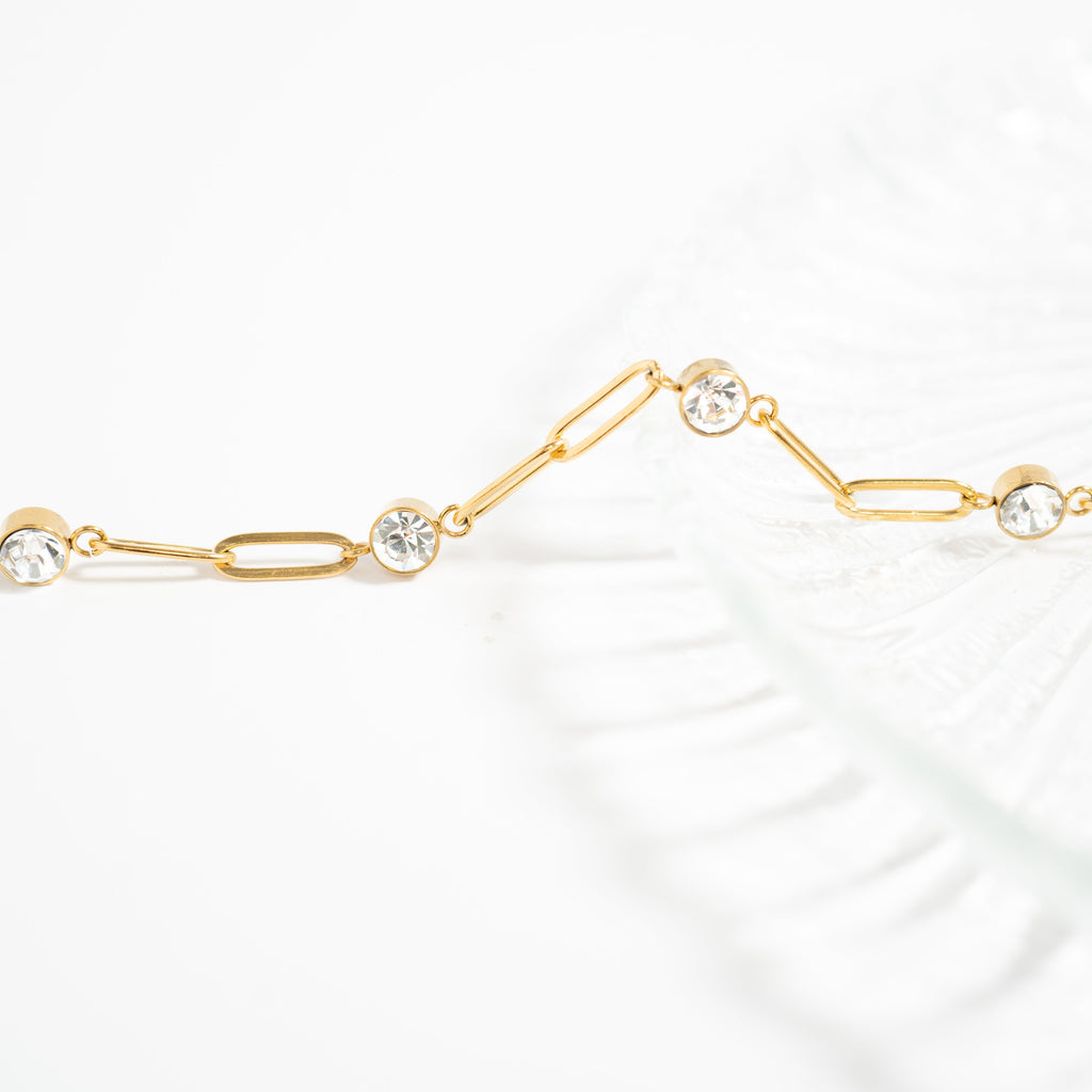 The Coliseum Necklace
