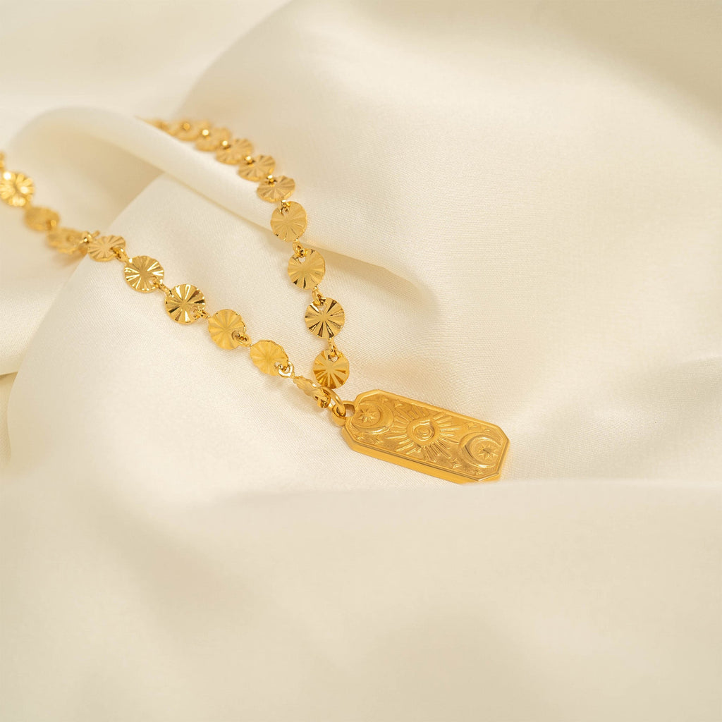 The Mayfair Pendant Necklace