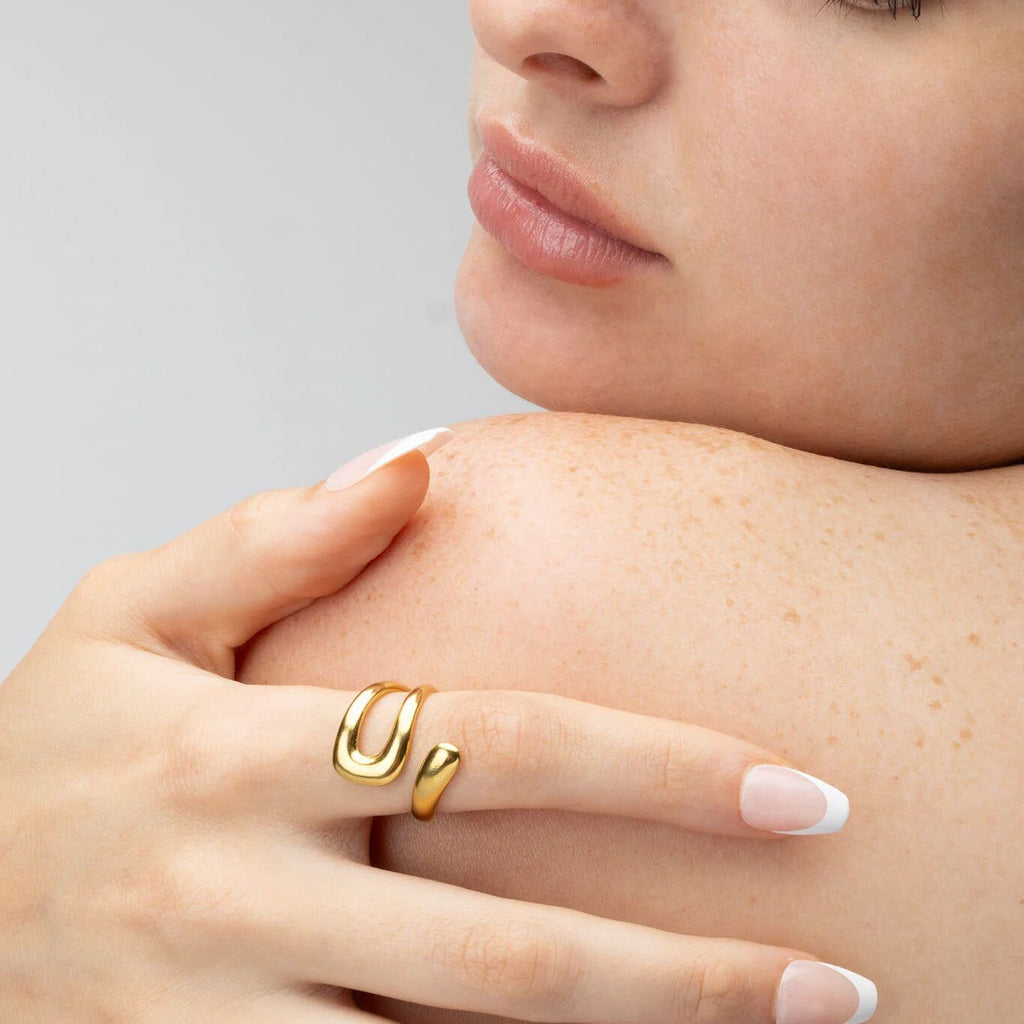 Magazine Street Twisted Spiral Cuff Ring in silver, from Garden District Jewelry — product photo 4 of 7.